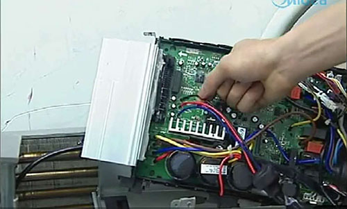 随州市美的空调电话是多少